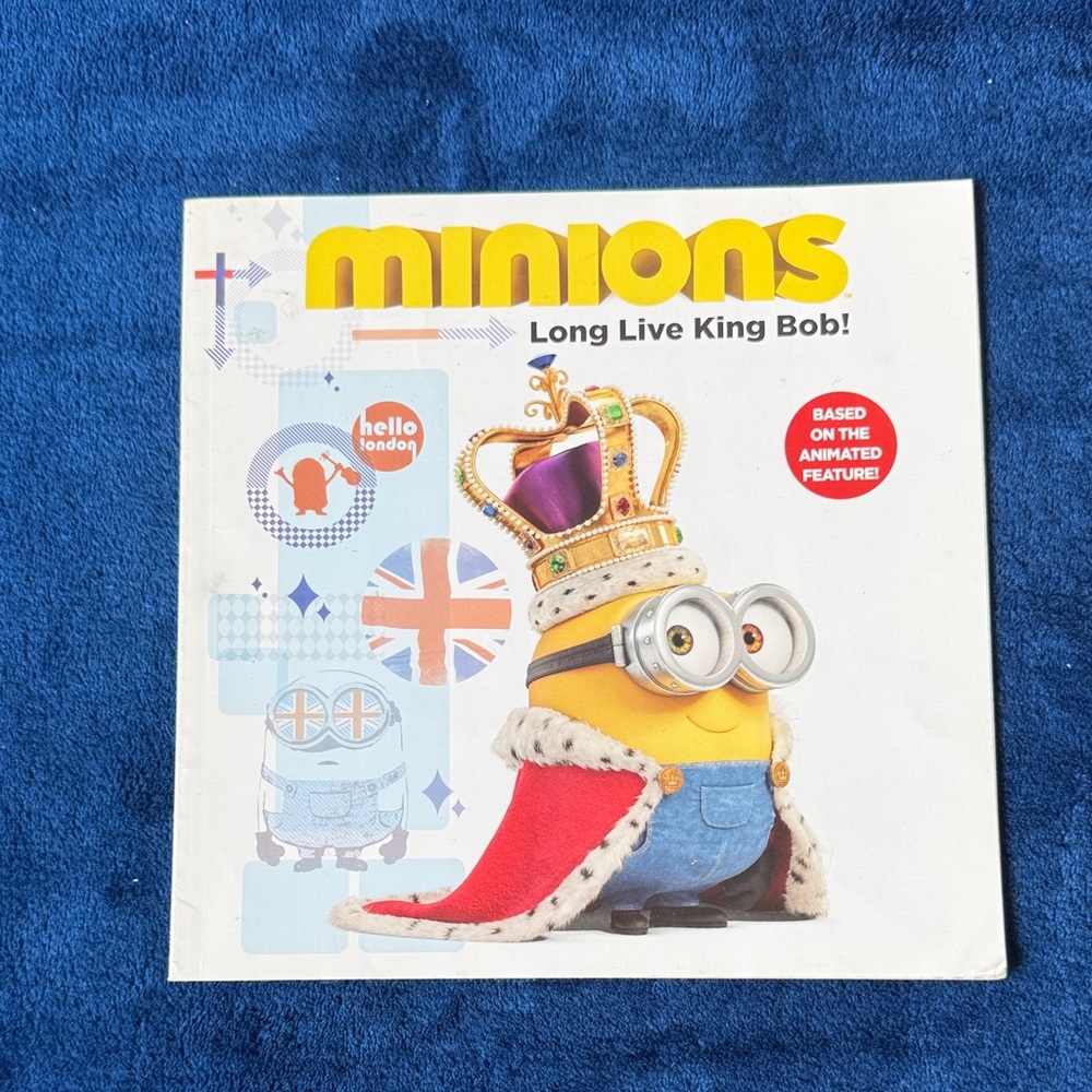Scholastic Minions King Bob Toy - Yellow and Red